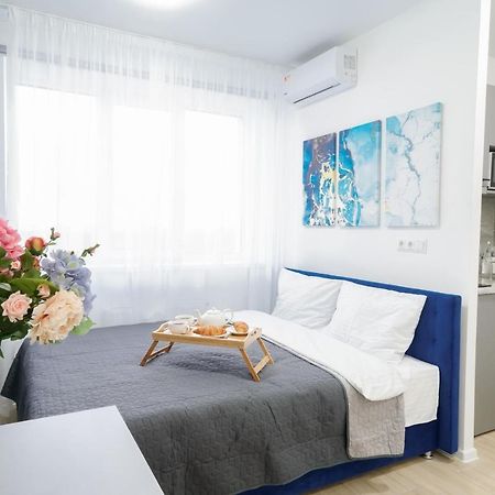 Cozy Modern Apartments Kijów Zewnętrze zdjęcie