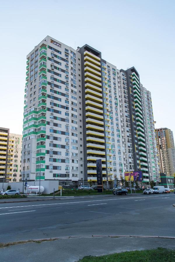 Cozy Modern Apartments Kijów Zewnętrze zdjęcie